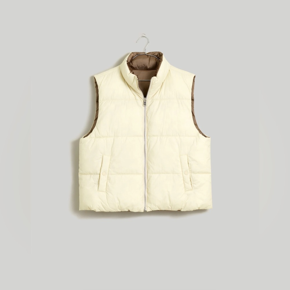 NWOT Reversible Puffer Vest - Picture 6 of 13